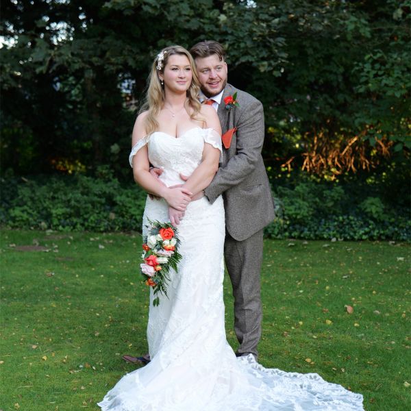 Emma and Andrew at St Marys Church, Carlton