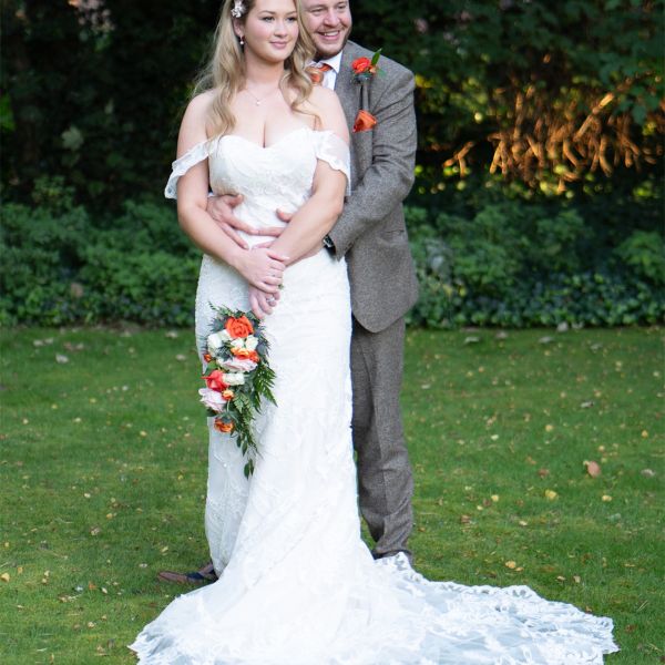 Emma and Andrew at St Marys Church, Carlton